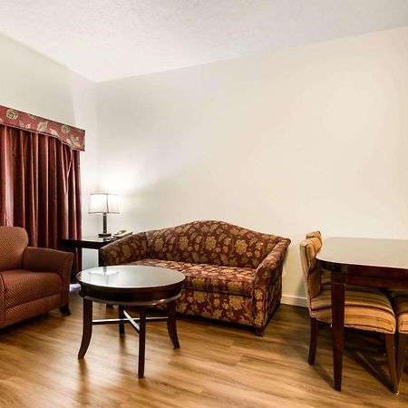 Econo Lodge Inn & Suites Lake Harmony - Pocono Mountains Area White Haven Dış mekan fotoğraf