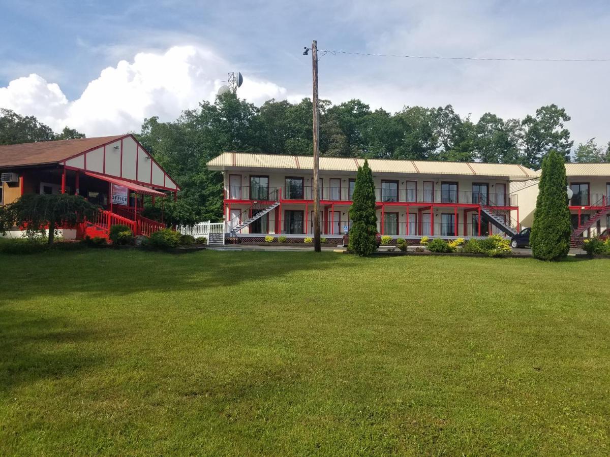 Econo Lodge Inn & Suites Lake Harmony - Pocono Mountains Area White Haven Dış mekan fotoğraf