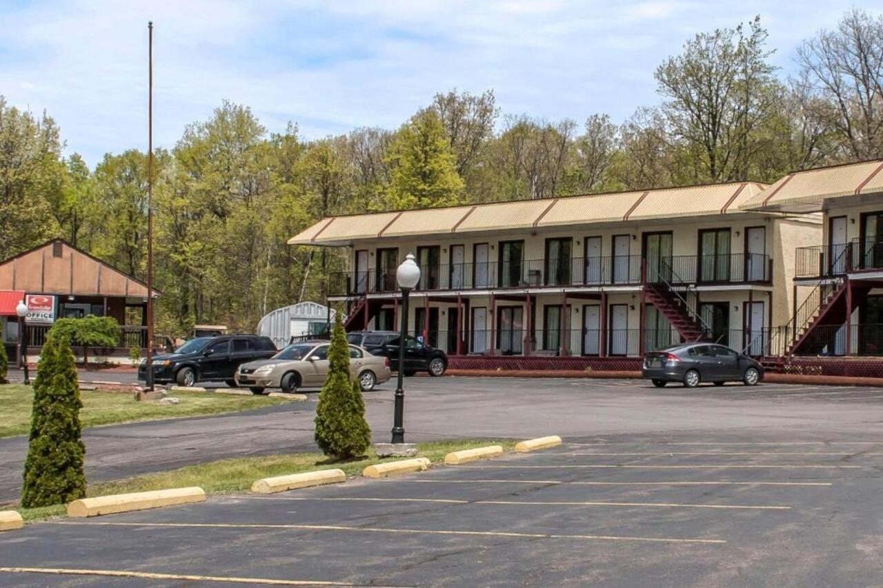 Econo Lodge Inn & Suites Lake Harmony - Pocono Mountains Area White Haven Dış mekan fotoğraf
