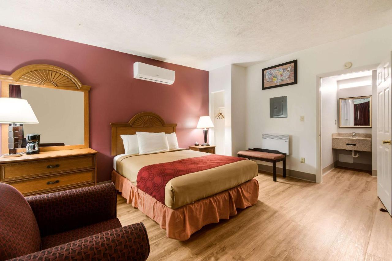 Econo Lodge Inn & Suites Lake Harmony - Pocono Mountains Area White Haven Dış mekan fotoğraf
