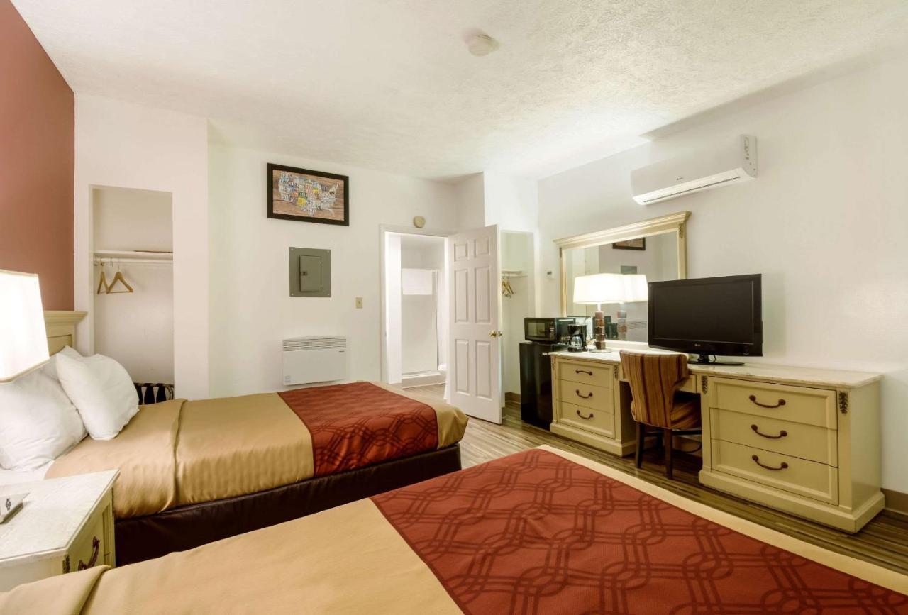 Econo Lodge Inn & Suites Lake Harmony - Pocono Mountains Area White Haven Dış mekan fotoğraf