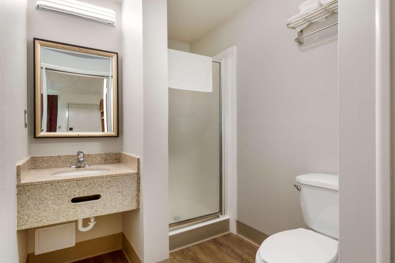 Econo Lodge Inn & Suites Lake Harmony - Pocono Mountains Area White Haven Dış mekan fotoğraf
