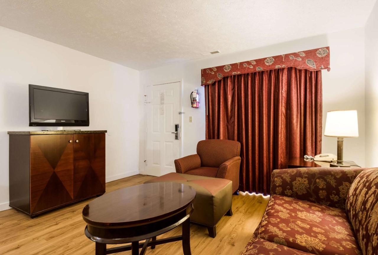 Econo Lodge Inn & Suites Lake Harmony - Pocono Mountains Area White Haven Dış mekan fotoğraf